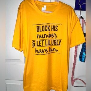 ✨Boutique T-shirt, size XL ✨